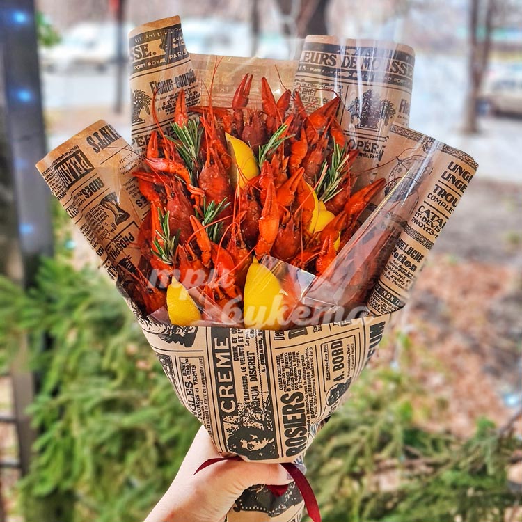 Букет из раков (500 гр) и лимона (доп. фото)